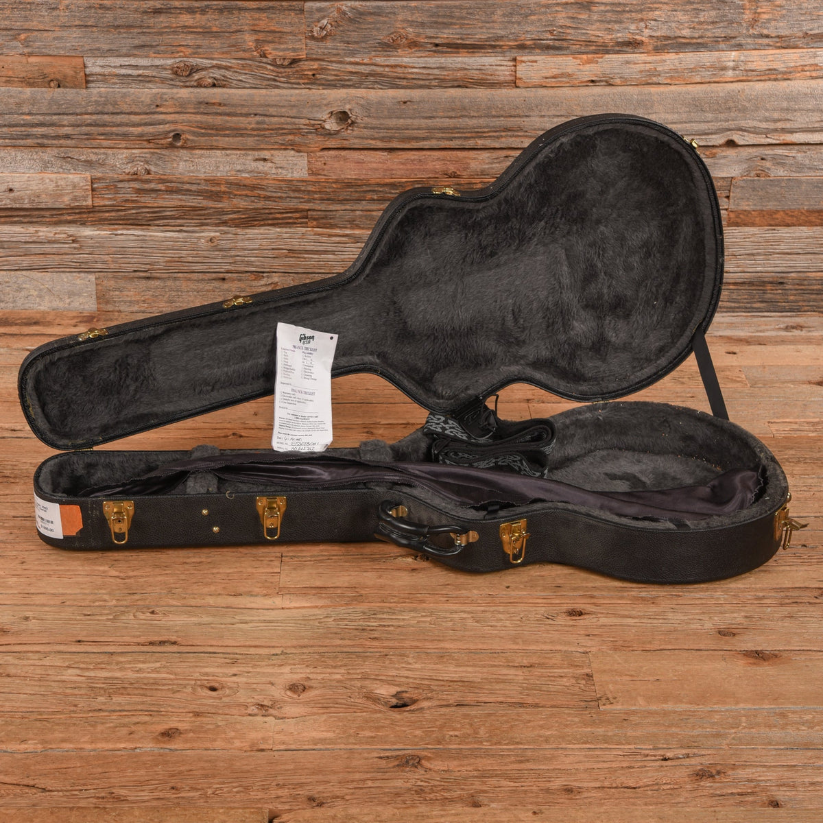 Gibson ES-137 Classic Sunburst 2005 - View 9 | MusicMarket