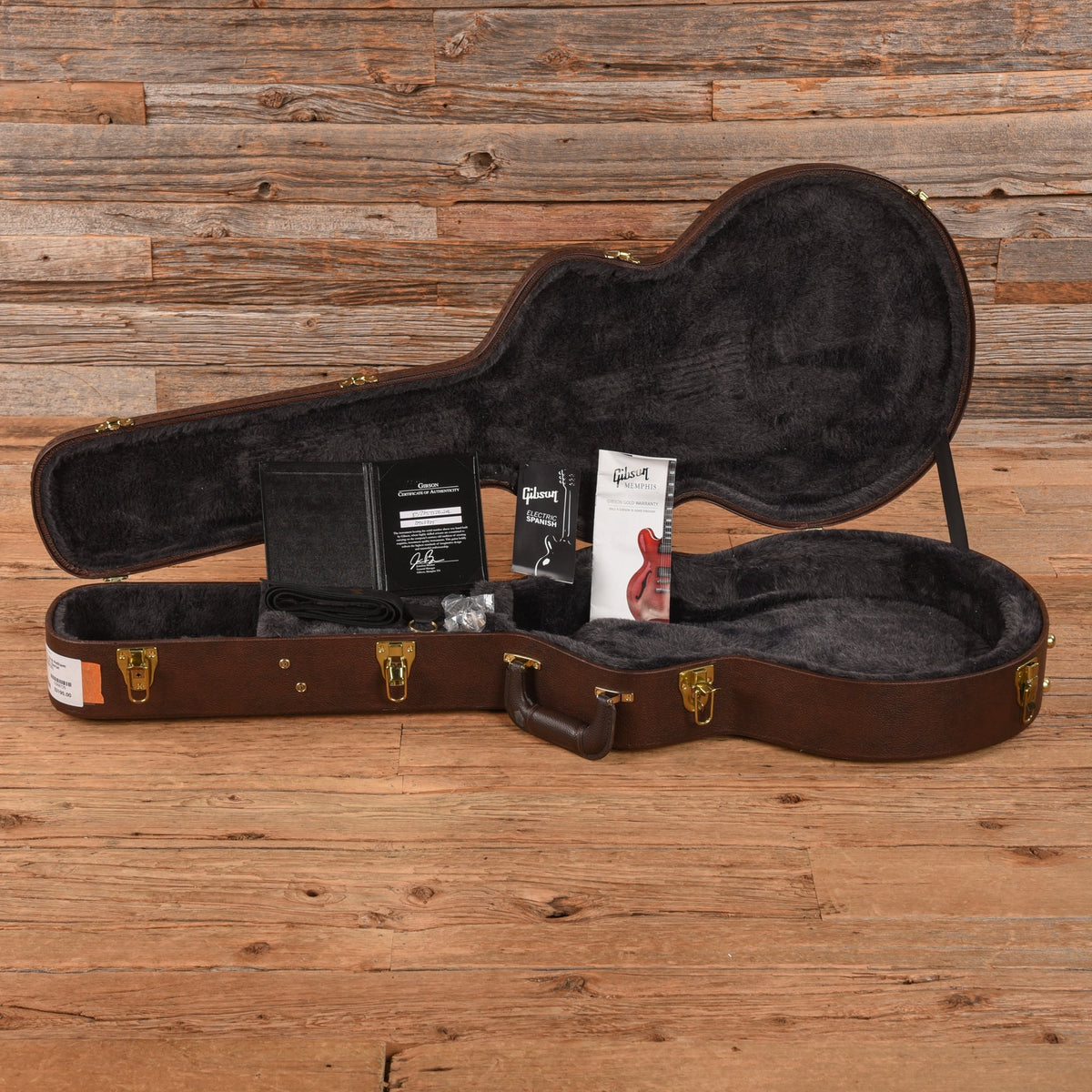 Gibson ES-275 Pelham Blue 2018 - View 9 | MusicMarket