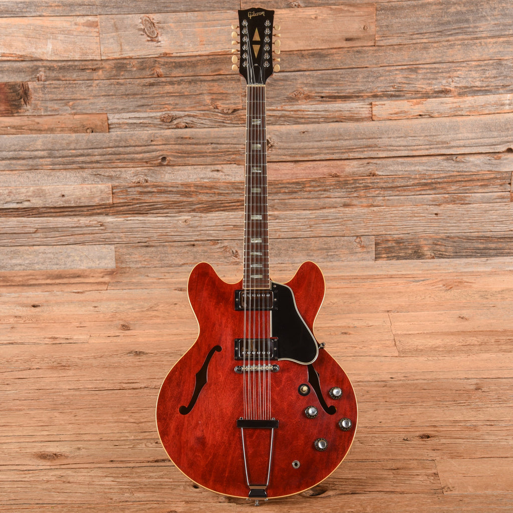 Gibson ES-335-12 Cherry 1966 - View 4 | MusicMarket