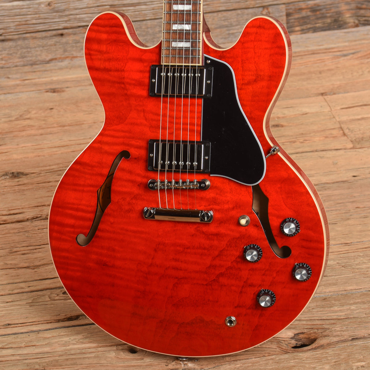 Gibson ES-335 Block Figured Sixties Cherry 2022 - View 2 | MusicMarket