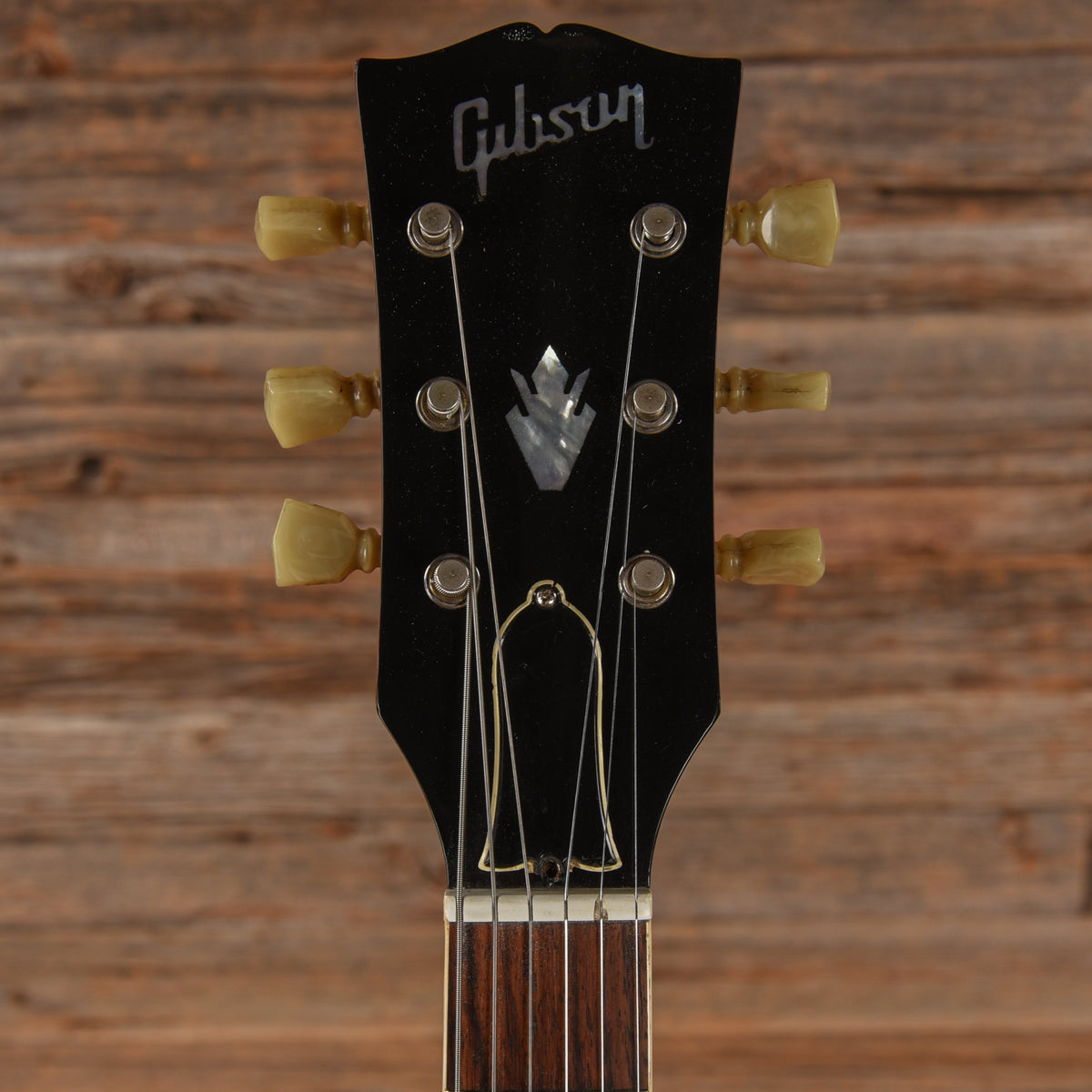 Gibson ES-335 Cherry Refin 1969 - View 6 | MusicMarket