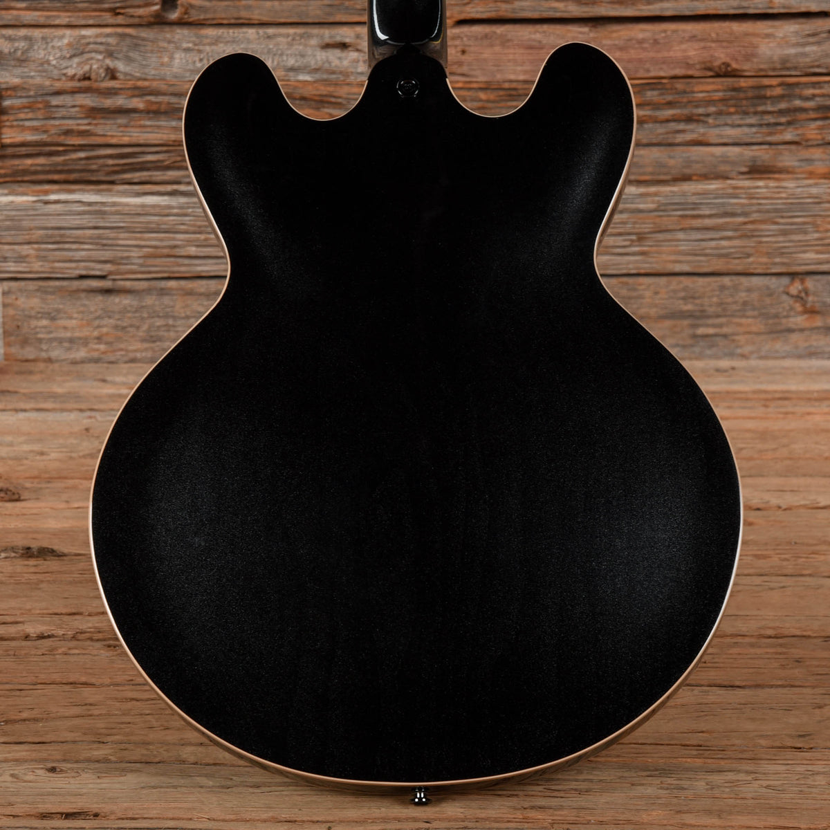 Gibson ES-335 Dot Charcoal Metallic 2018 - View 3 | MusicMarket