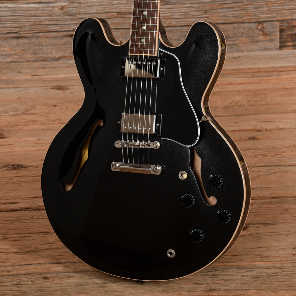 Gibson ES-335 Dot Charcoal Metallic 2018 - View 2 | MusicMarket