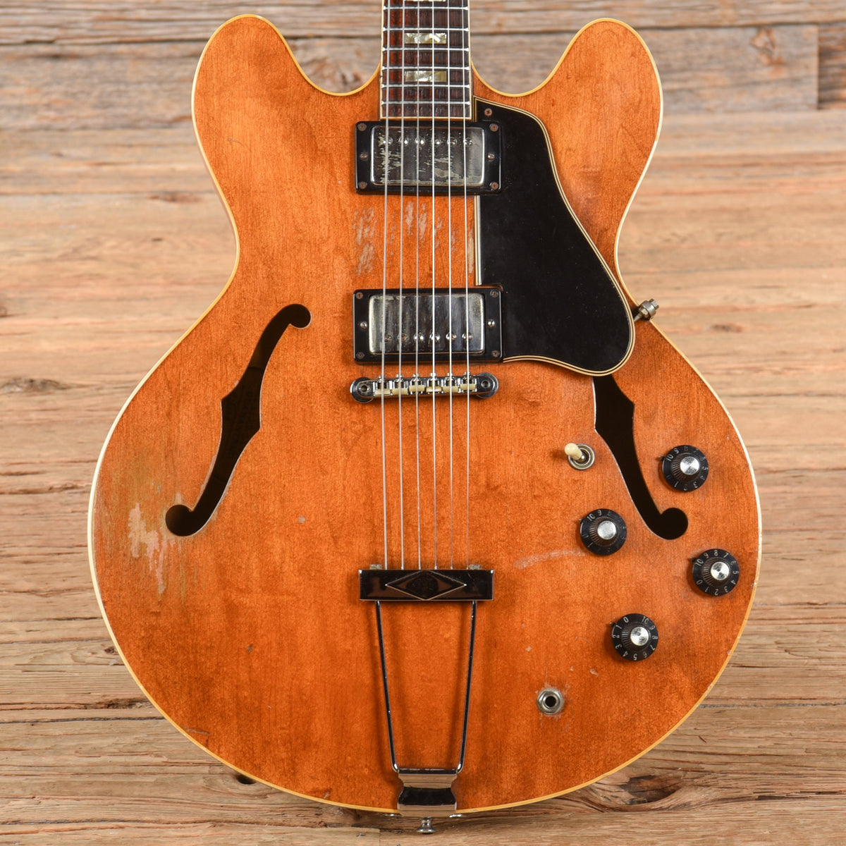 Gibson ES-335TDW Walnut 1973 - MusicMarket