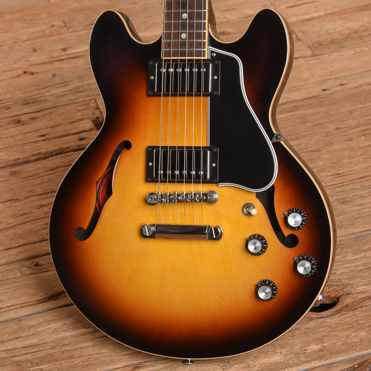 Gibson ES-339 Sunburst 2014 - View 2 | MusicMarket