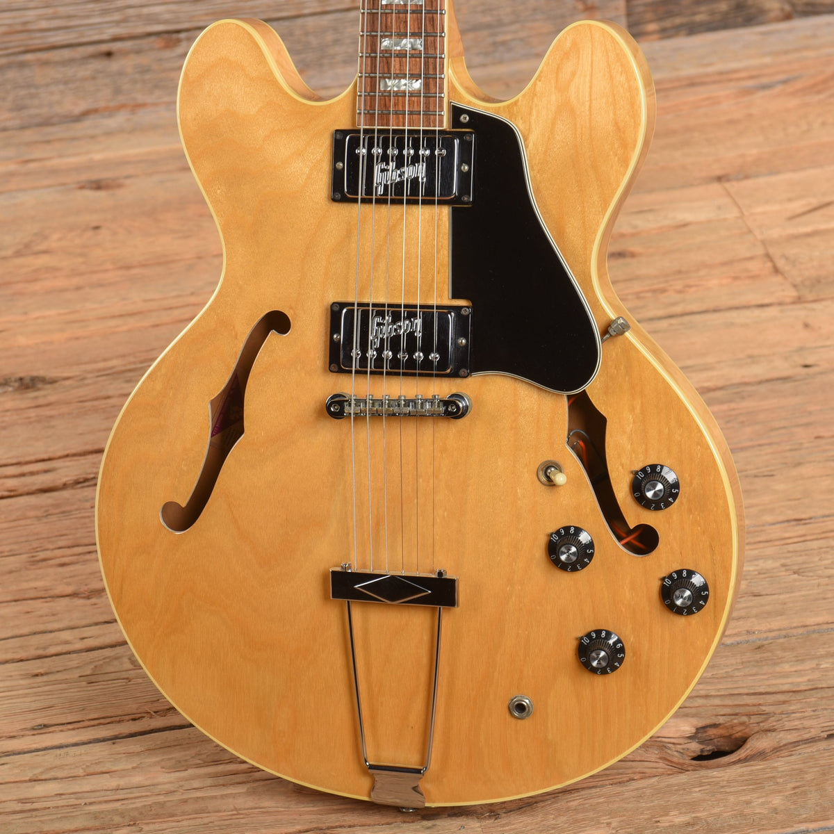 Gibson ES-340 Natural 1972 - View 2 | MusicMarket