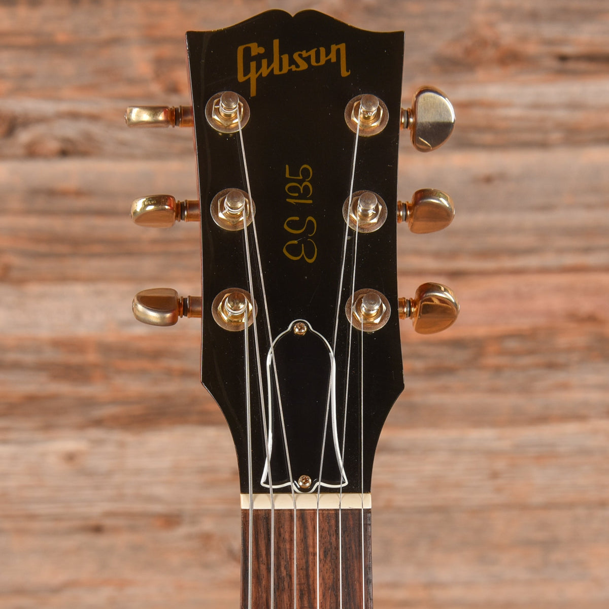 Gibson Memphis ES-135 Wine Red 2005 - View 6 | MusicMarket