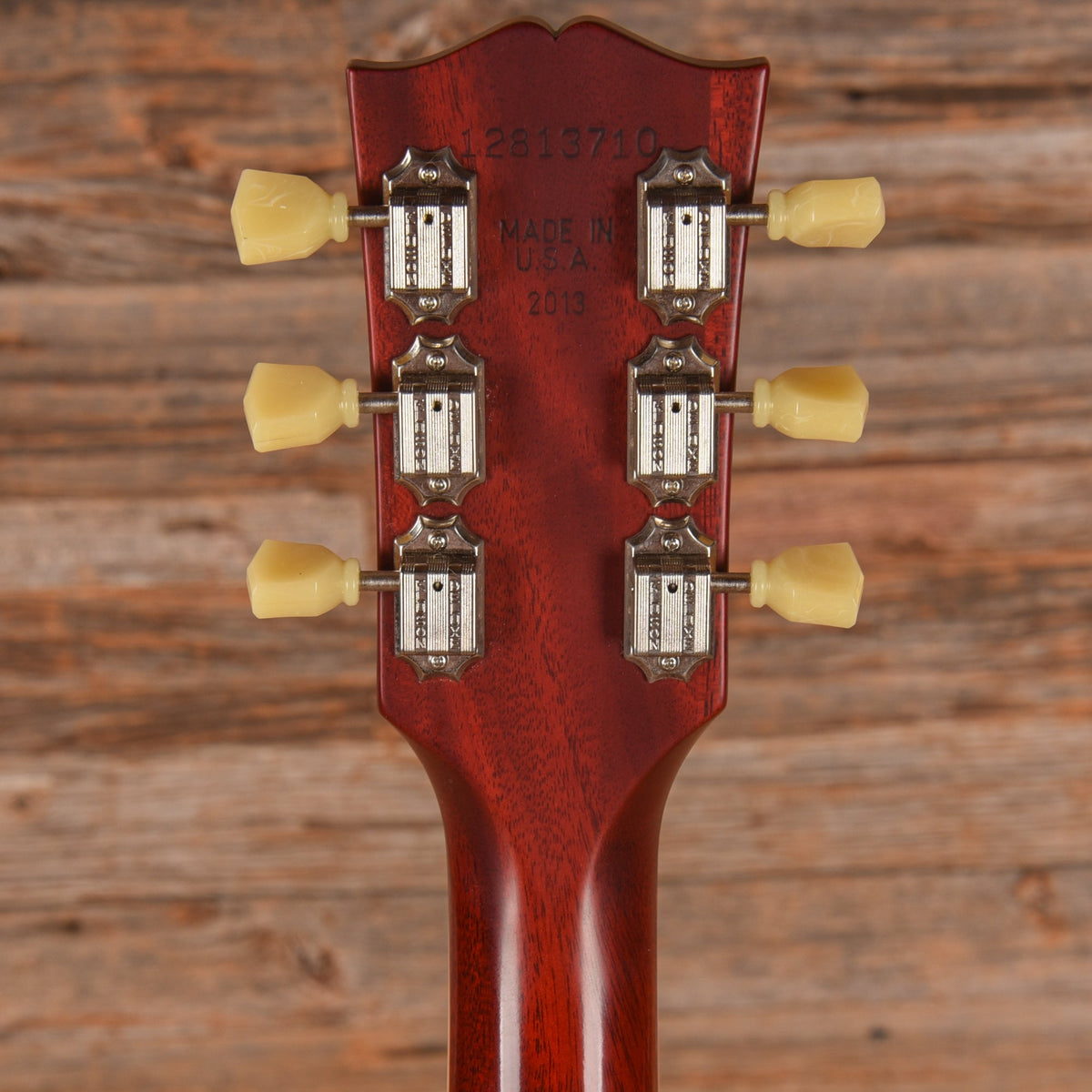 Gibson Memphis ES-335 Dot Satin Red 2013 - View 7 | MusicMarket