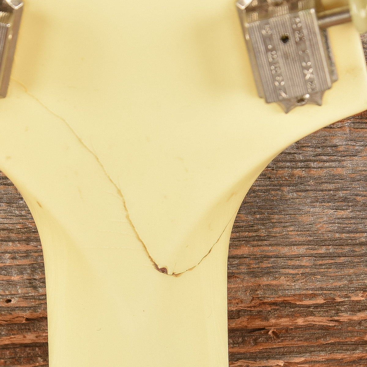 Gibson '67 Flying V Classic White 1990 - View 11 | MusicMarket