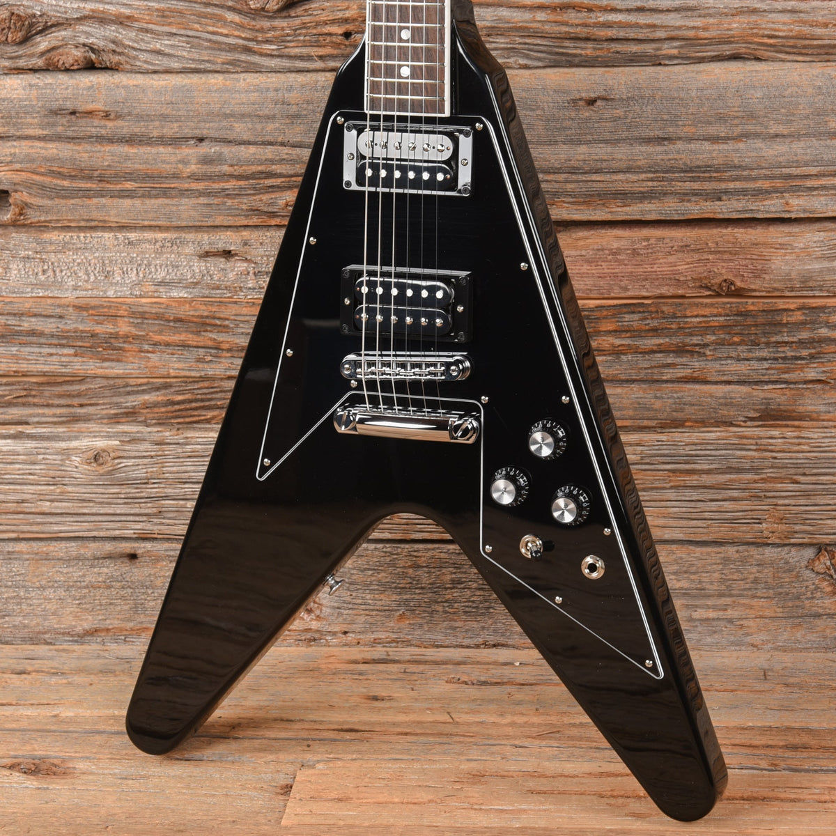 Gibson 70's Flying V Ebony 2023 - View 2 | MusicMarket