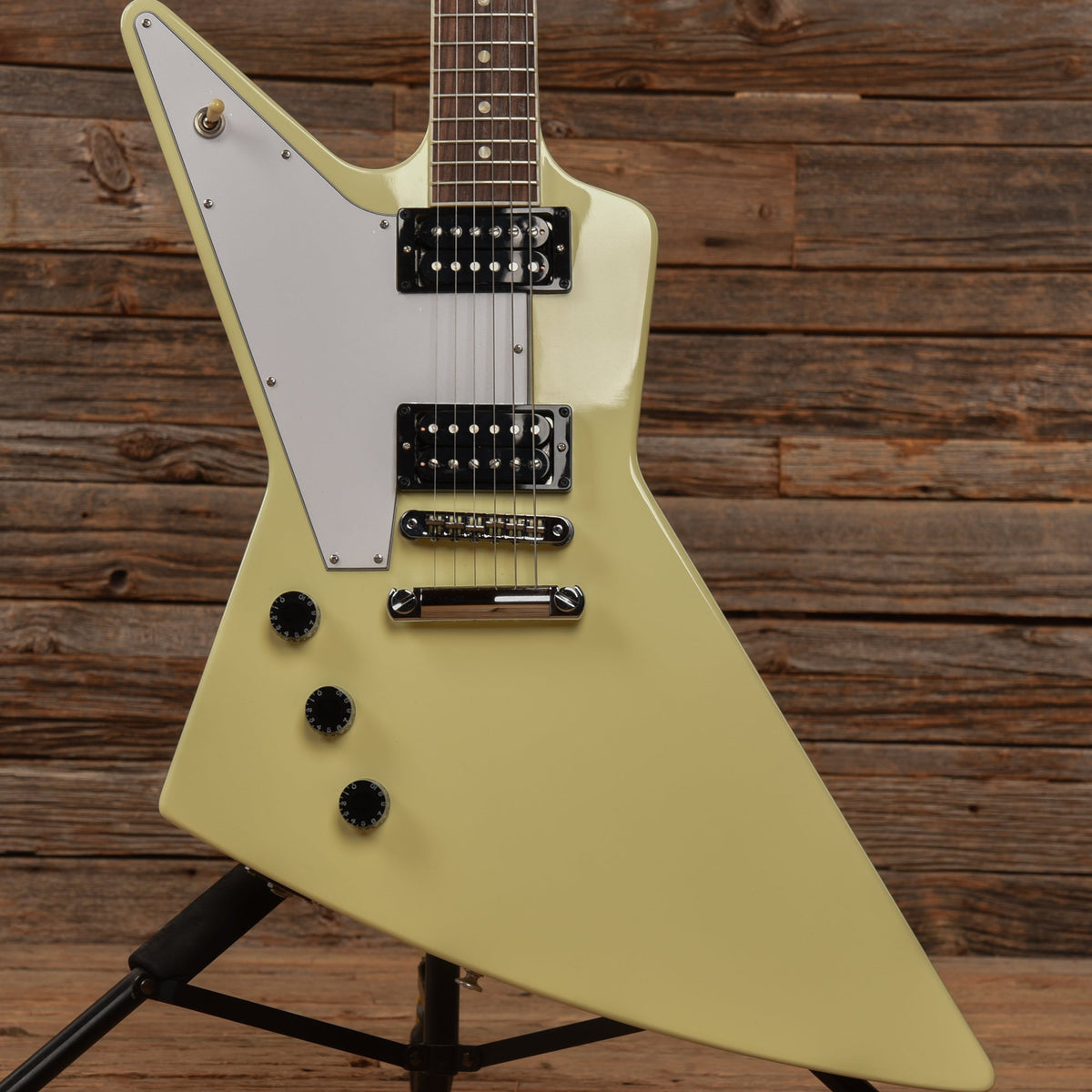 Gibson 70s Explorer White 2021 LEFTY - View 10 | MusicMarket