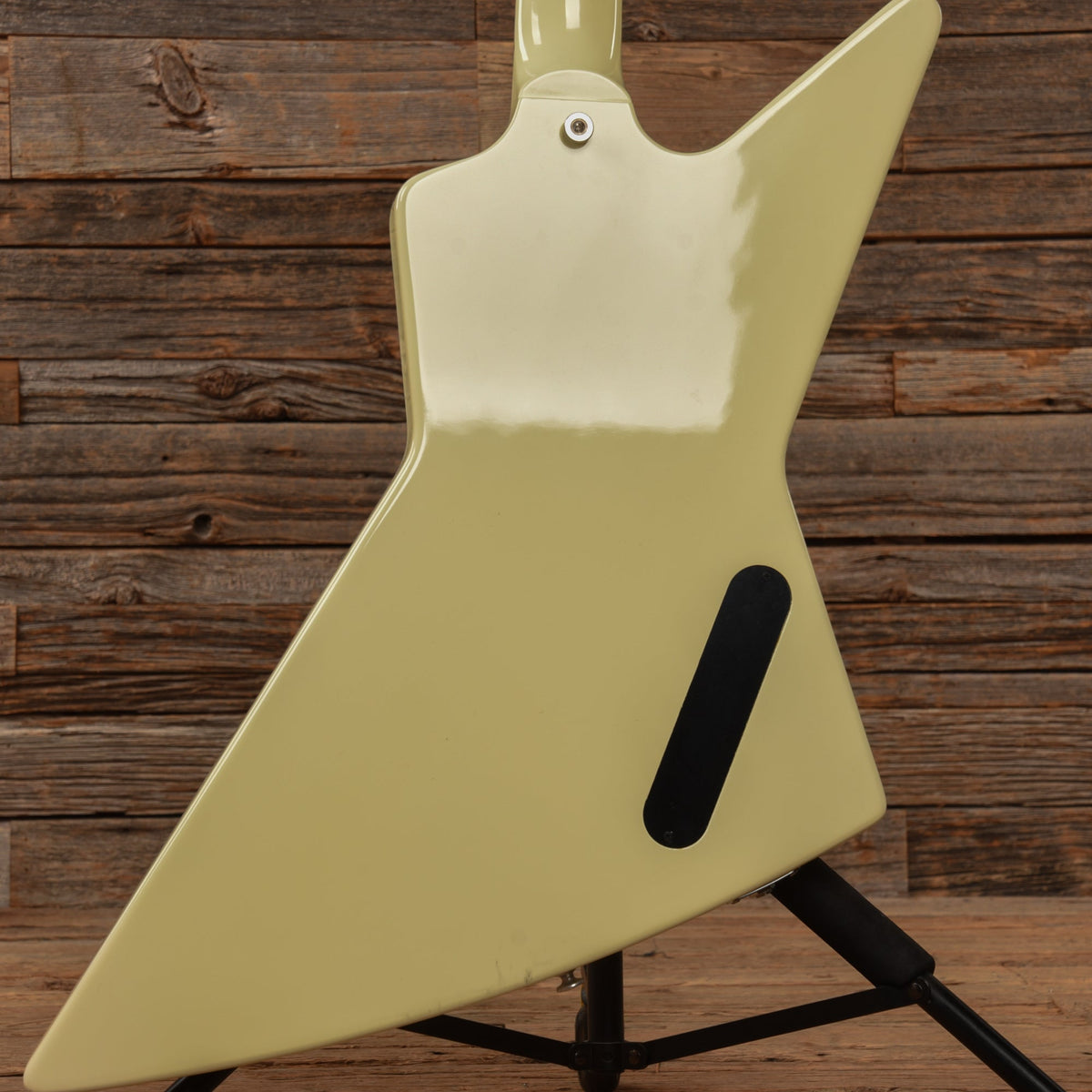 Gibson 70s Explorer White 2021 LEFTY - View 11 | MusicMarket