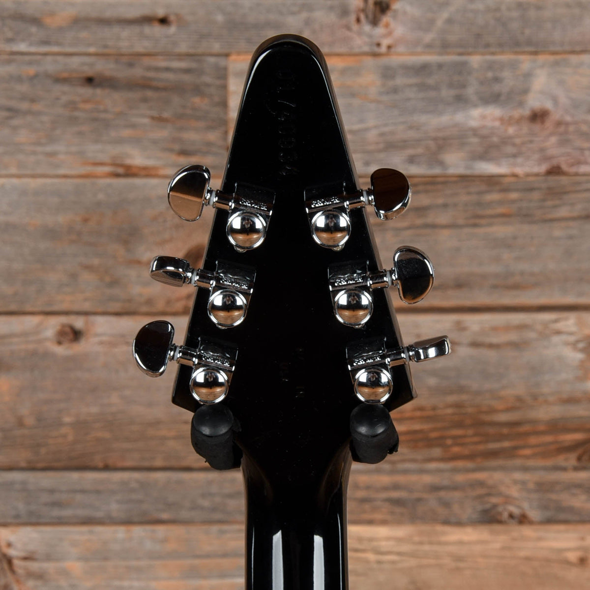 Gibson 70s Flying V Ebony 2024 - View 7 | MusicMarket