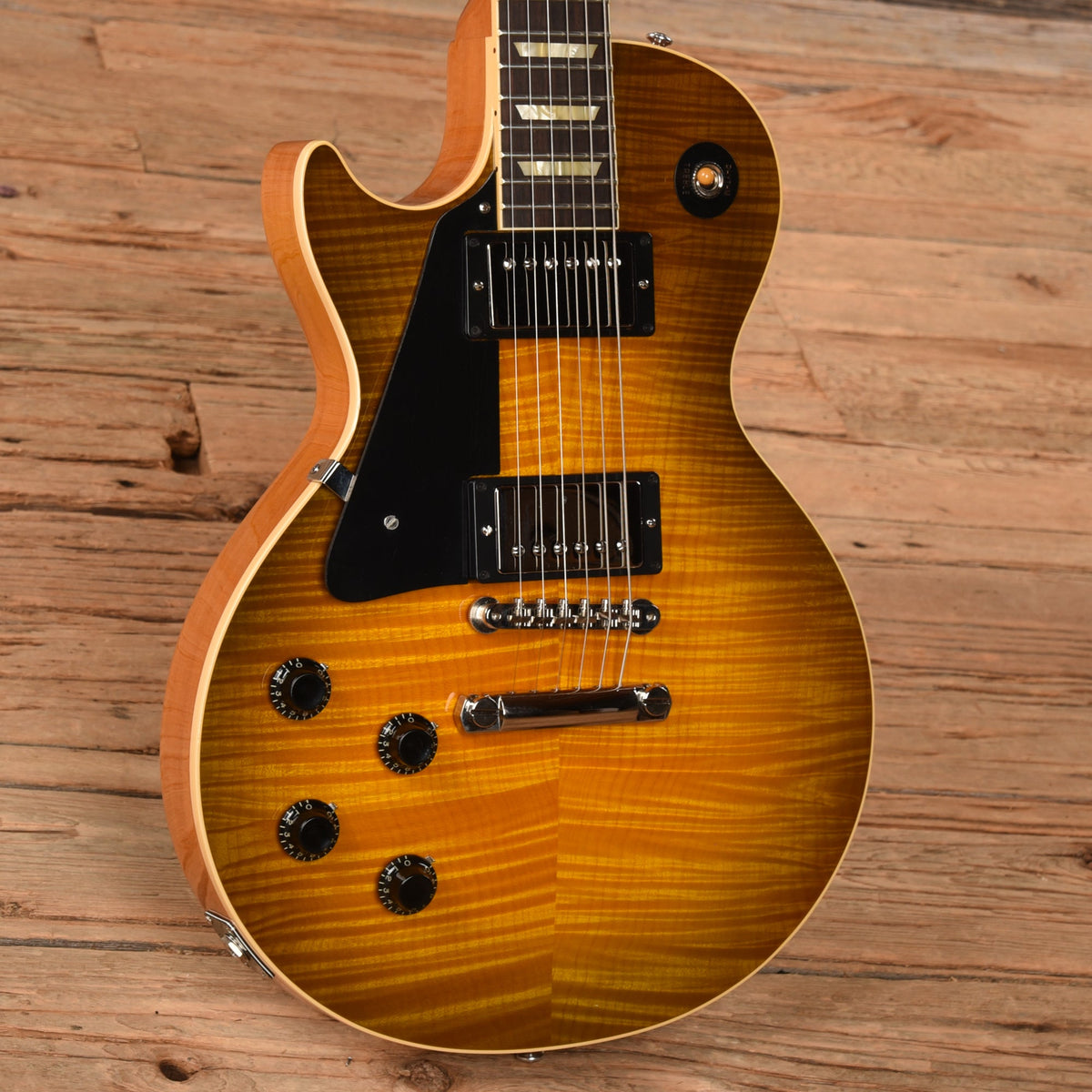 Gibson Custom 59 Les Paul Standard Poppy Burst 2020 LEFTY - View 2 | MusicMarket