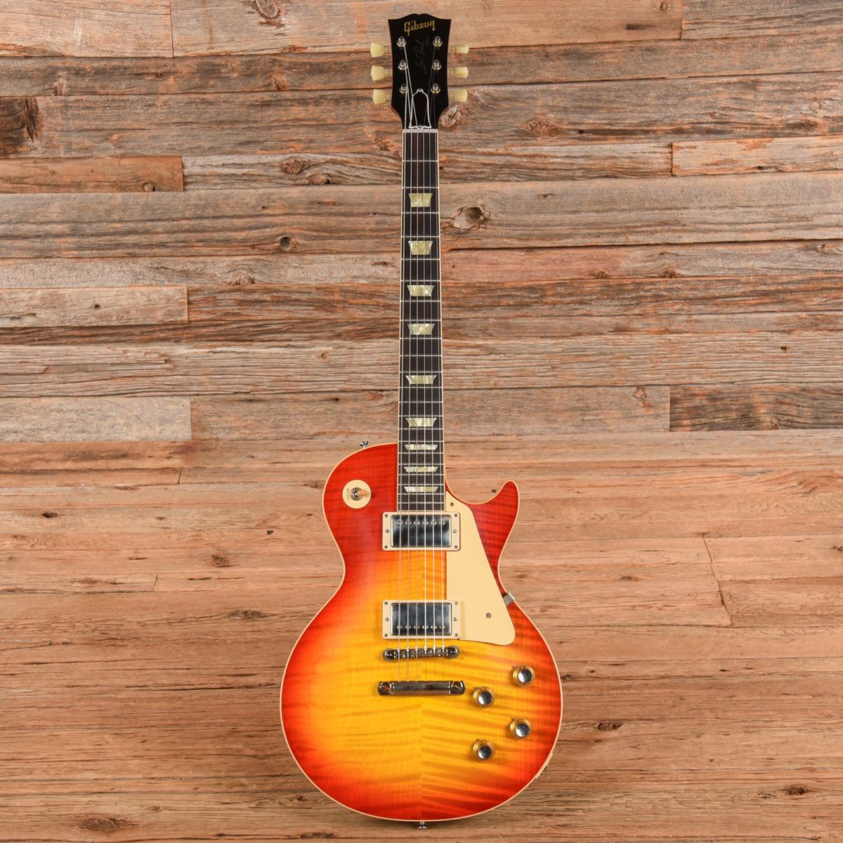 Gibson Custom '60 Les Paul Standard Reissue Sunburst 2024 - View 4 | MusicMarket