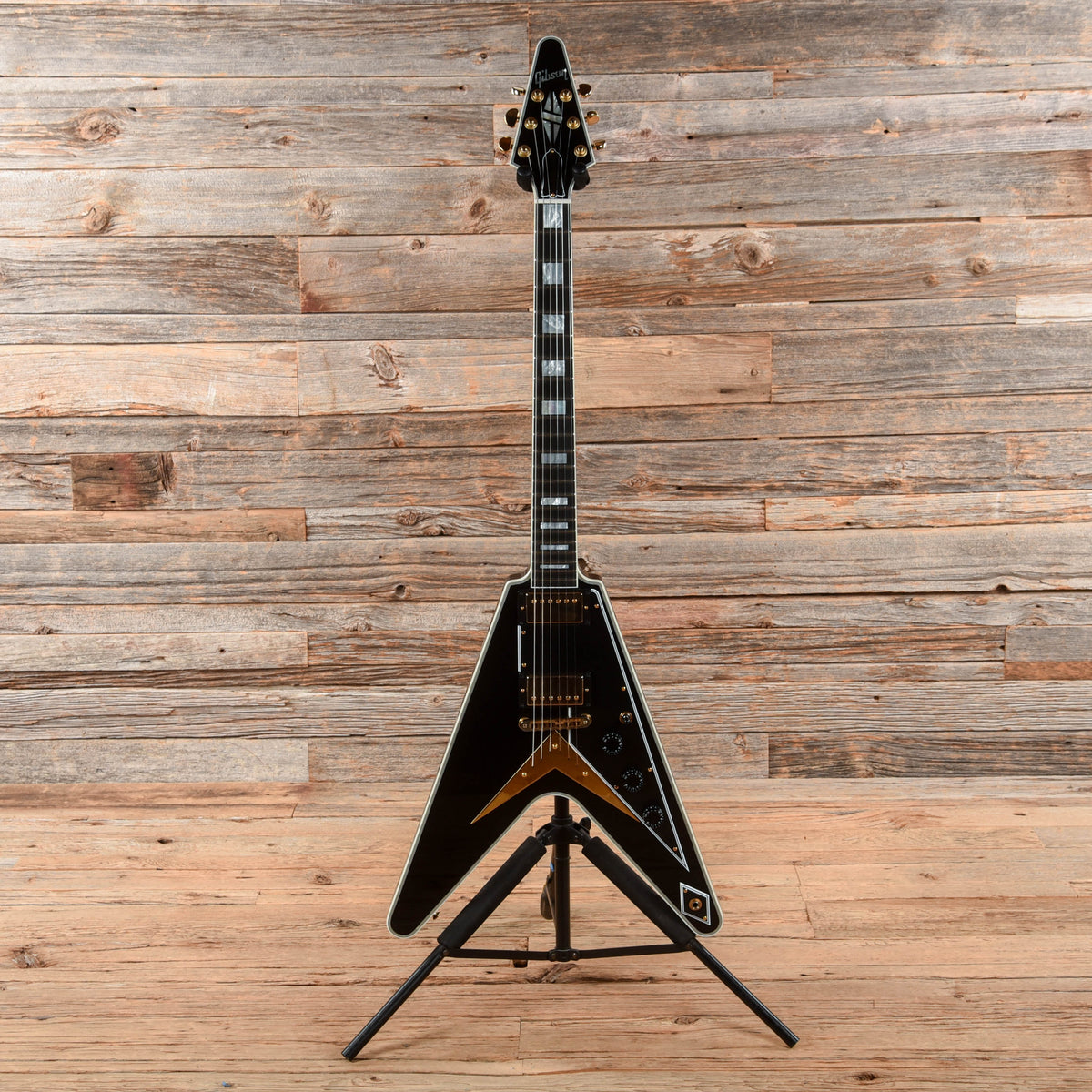 Gibson Custom Flying V Custom Ebony 2017 - View 3 | MusicMarket