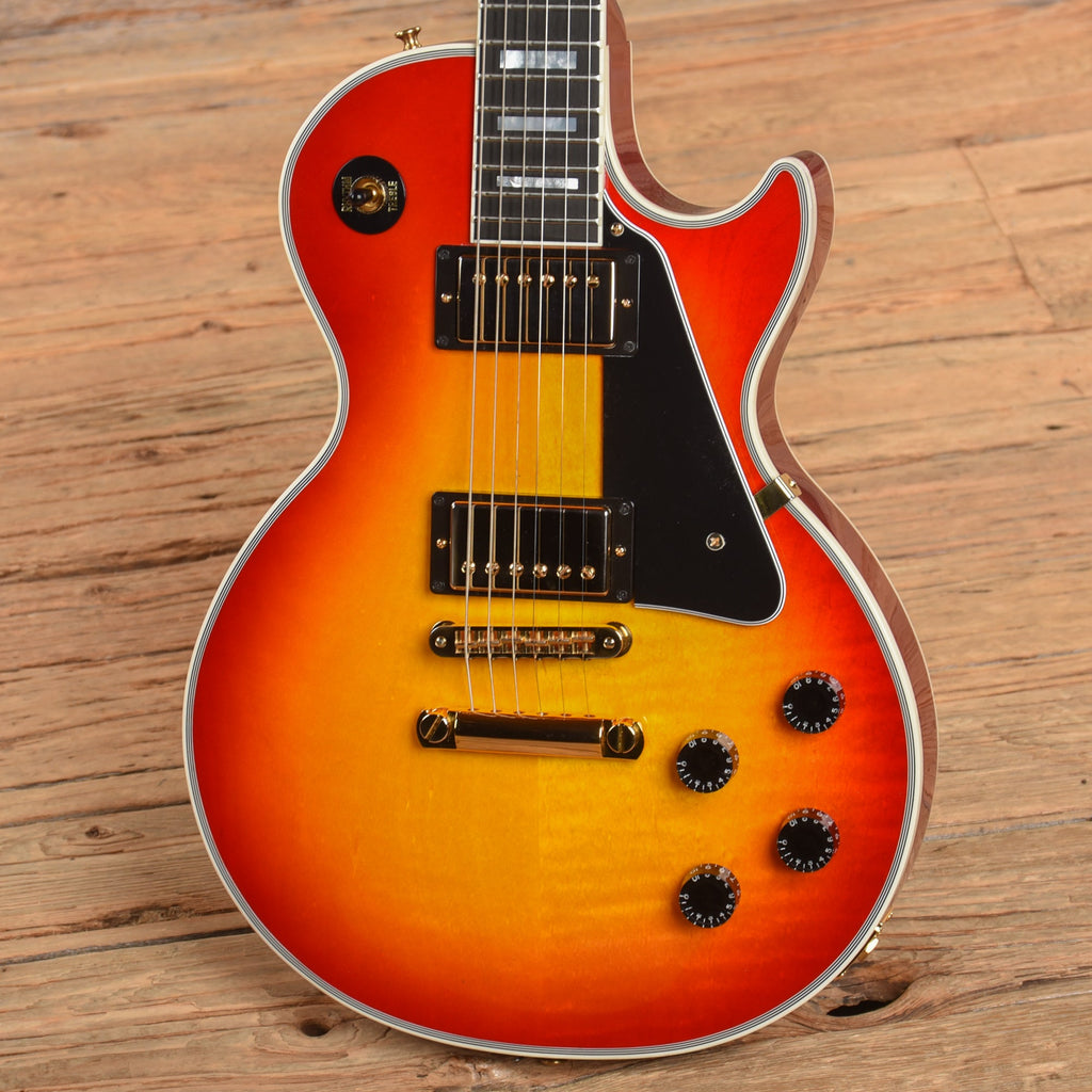 Gibson Custom Les Paul Custom Cherry Sunburst 2016 - View 2 | MusicMarket