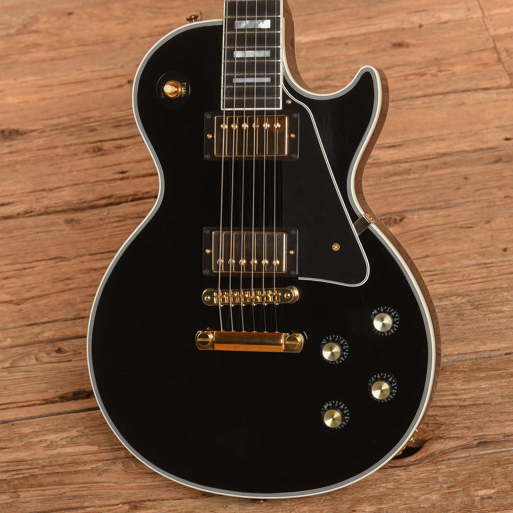 Gibson Custom Les Paul Custom Ebony 2016 - View 2 | MusicMarket