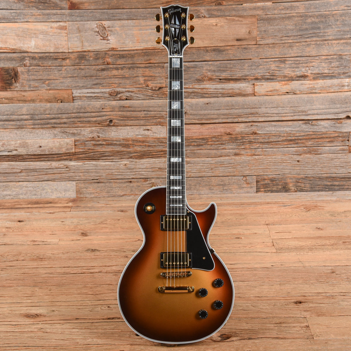 Gibson Custom M2M Les Paul Custom Viceroy Gold Burst - View 4 | MusicMarket