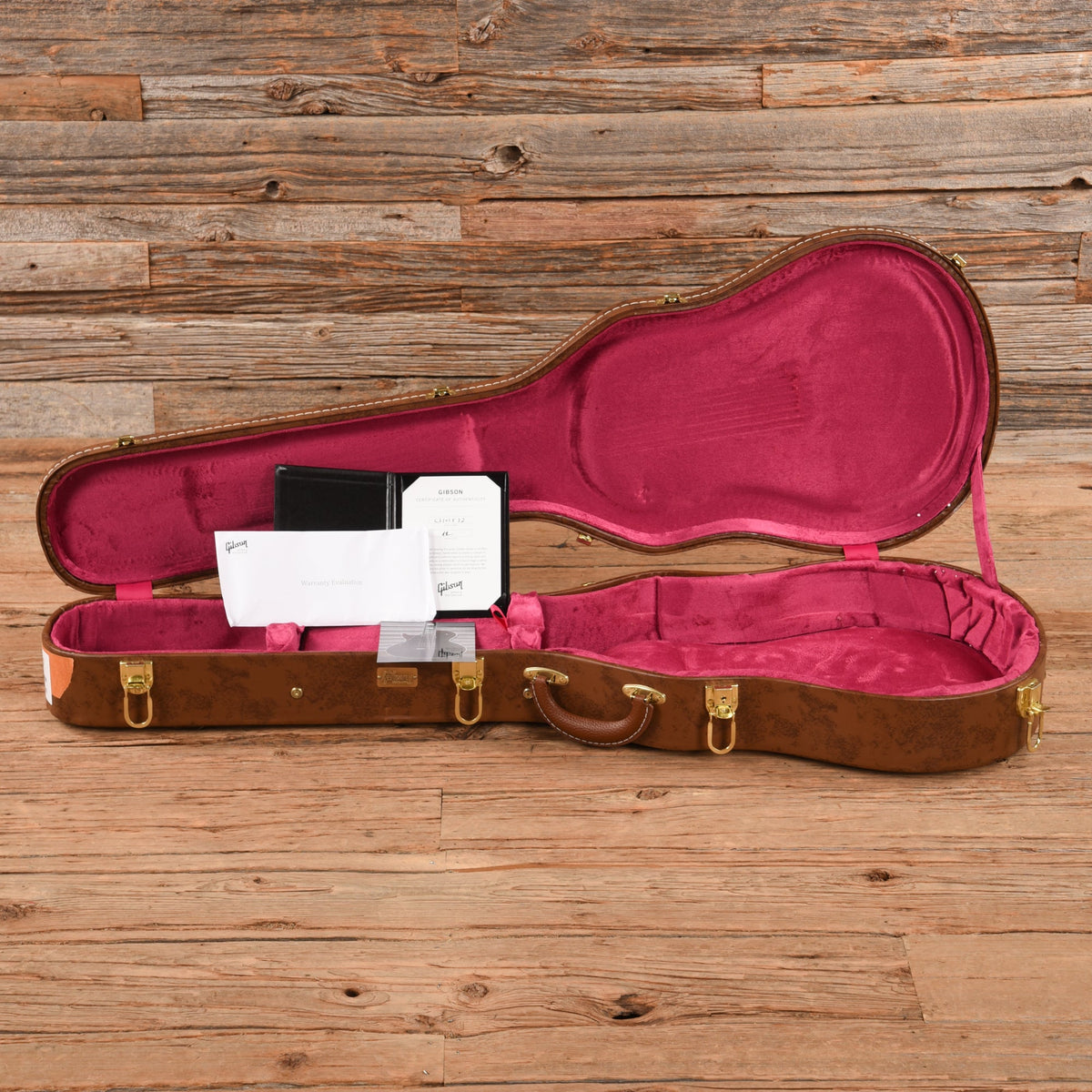 Gibson Custom Mod Collection Les Paul Custom Claret Emulsion 2022 LEFTY - View 11 | MusicMarket