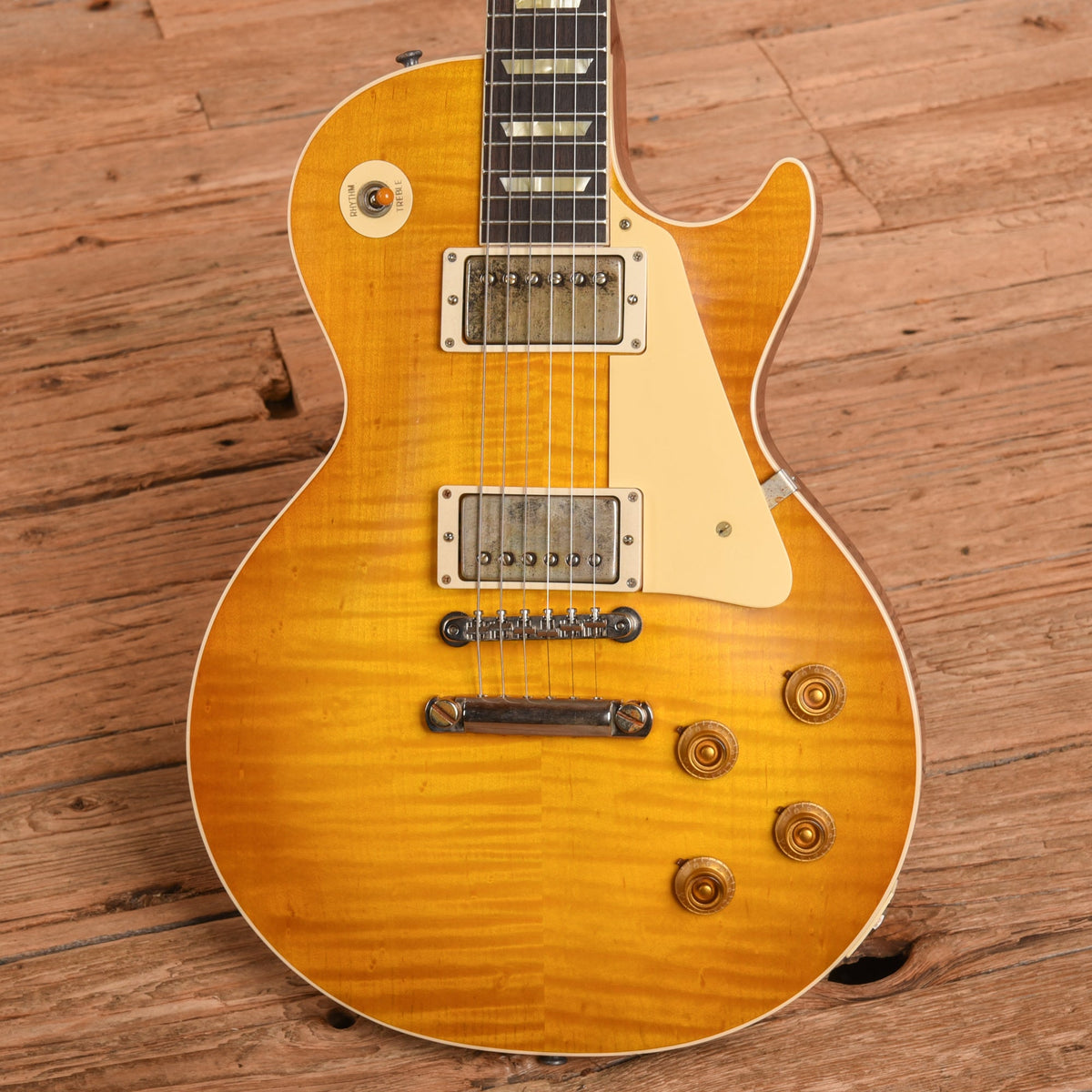 Gibson Custom Murphy Lab '59 Les Paul Standard "CME Spec" Chambered Ultra Light Aged Dirty Lemon 2025 - View 2 |