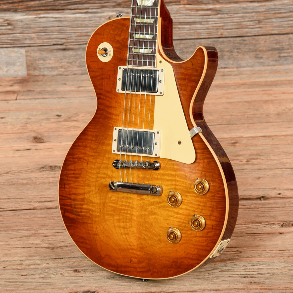Gibson Custom Shop '59 Les Paul Standard "CME Spec" w/'59 Carmelita Neck Cover Burst VOS 2025 - View 2 | MusicMarket