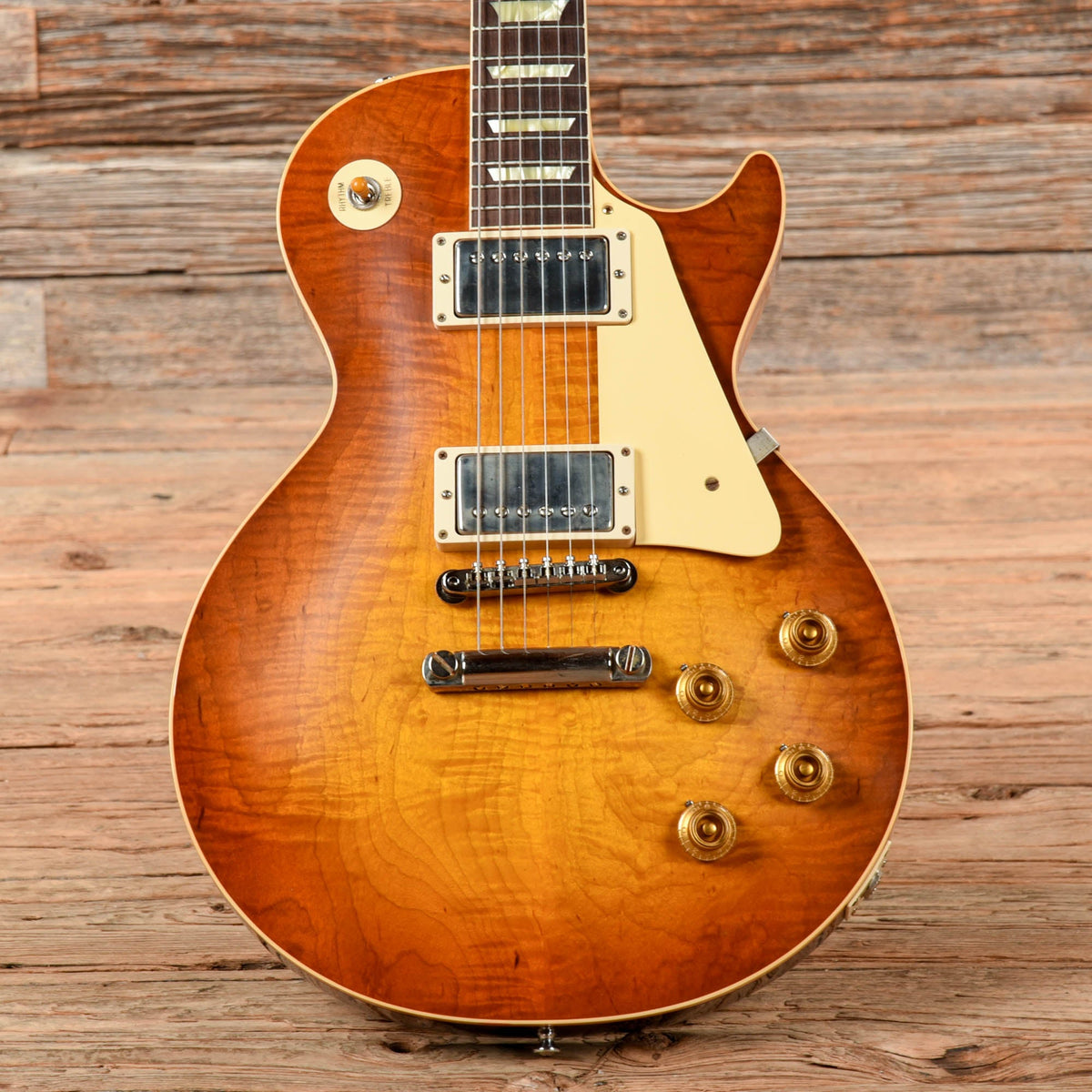 Gibson Custom Shop '59 Les Paul Standard "CME Spec" w/'59 Carmelita Neck Cover Burst VOS 2025 - MusicMarket