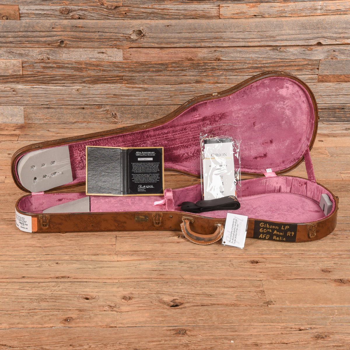 Gibson Custom Shop 60th Anniversary '59 Les Paul Standard Reissue Heavy Aged Amber 2019 - View 9 | MusicMarket