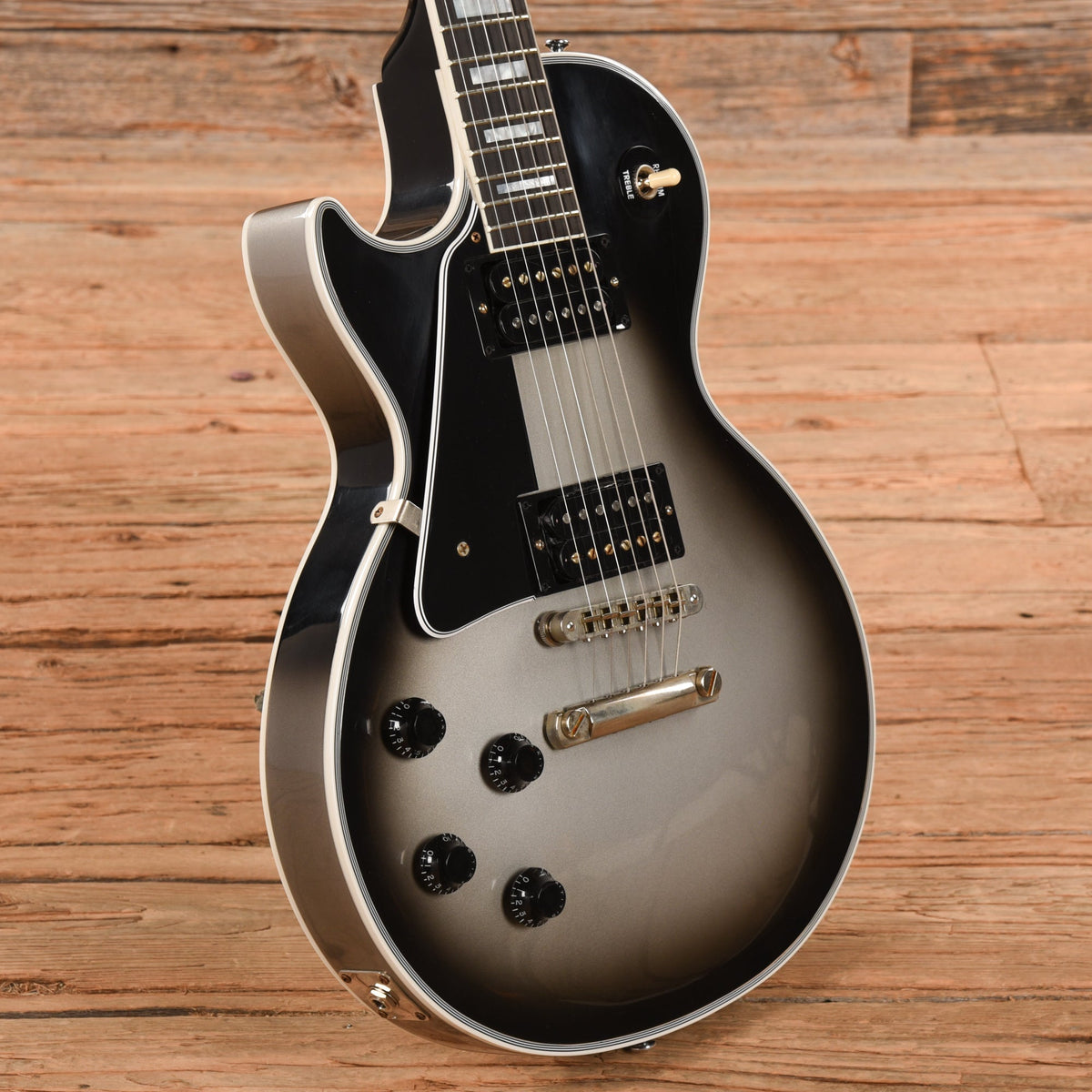 Gibson Demo Shop Les Paul Custom Silverburst VOS 2022 LEFTY - View 2 | MusicMarket
