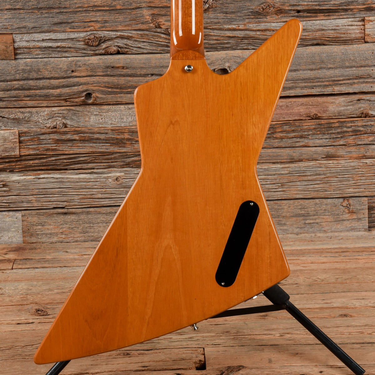 Gibson Explorer Antique Natural 2022 LEFTY - View 2 | MusicMarket