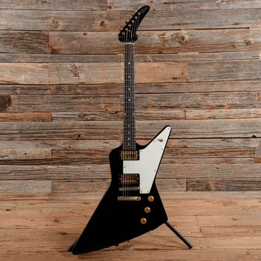Gibson Explorer Black 1976 - View 3 | MusicMarket