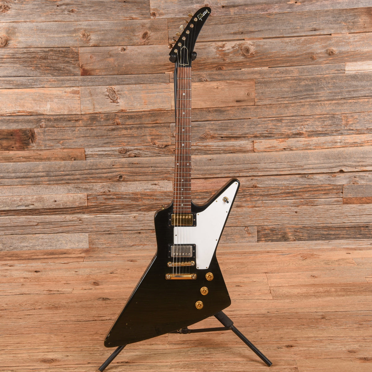 Gibson Explorer Black 1977 - View 4 | MusicMarket