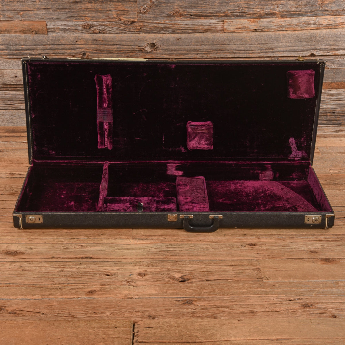 Gibson Explorer Black 1977 - View 9 | MusicMarket