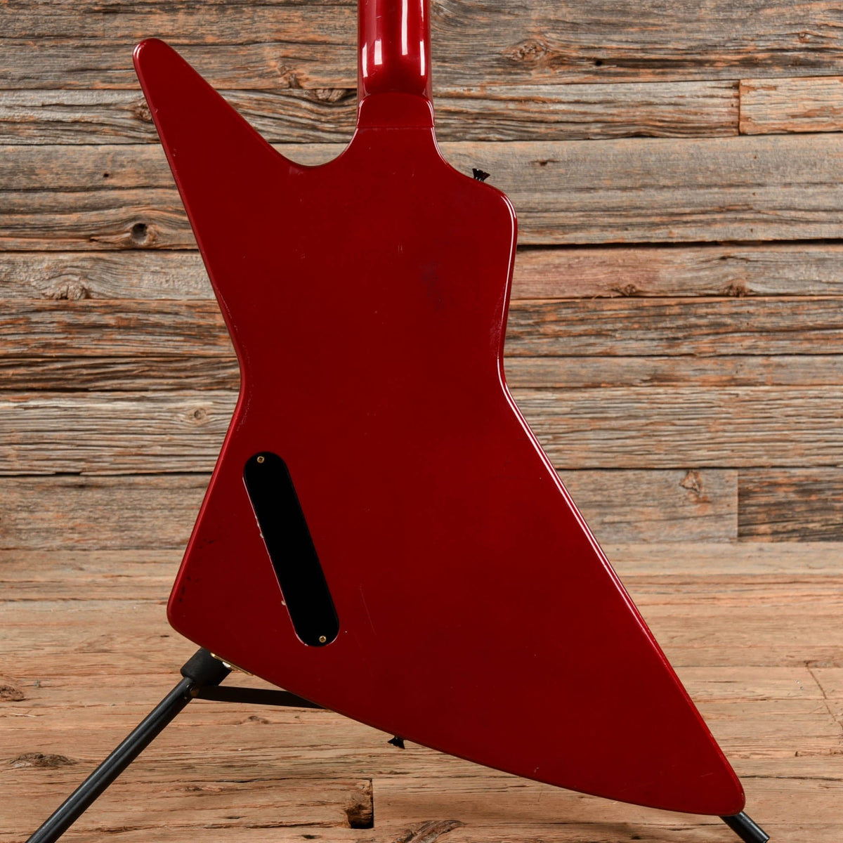 Gibson Explorer Cherry 1983 - View 2 | MusicMarket
