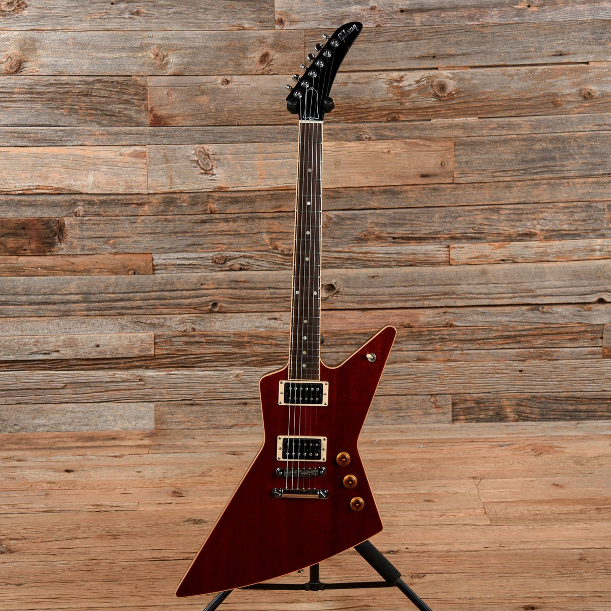 Gibson Explorer Pro Cherry 2007 - View 3 | MusicMarket