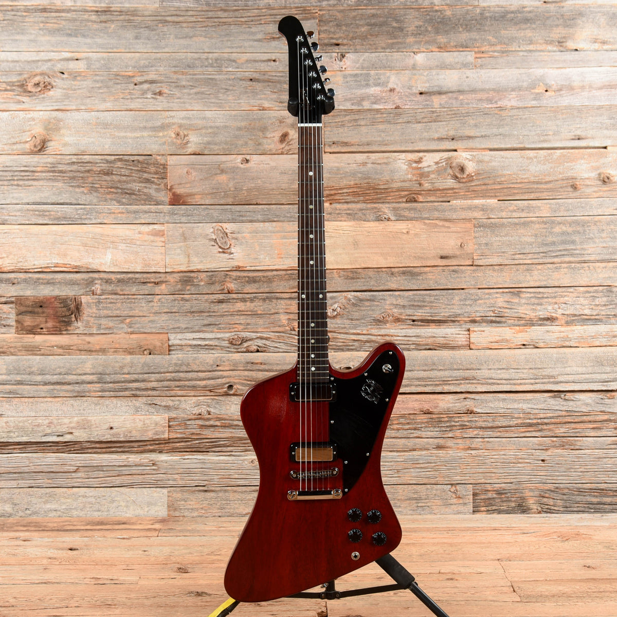 Gibson Gibson Firebird Studio '70s Tribute Satin Cherry 2012 - View 4 | MusicMarket