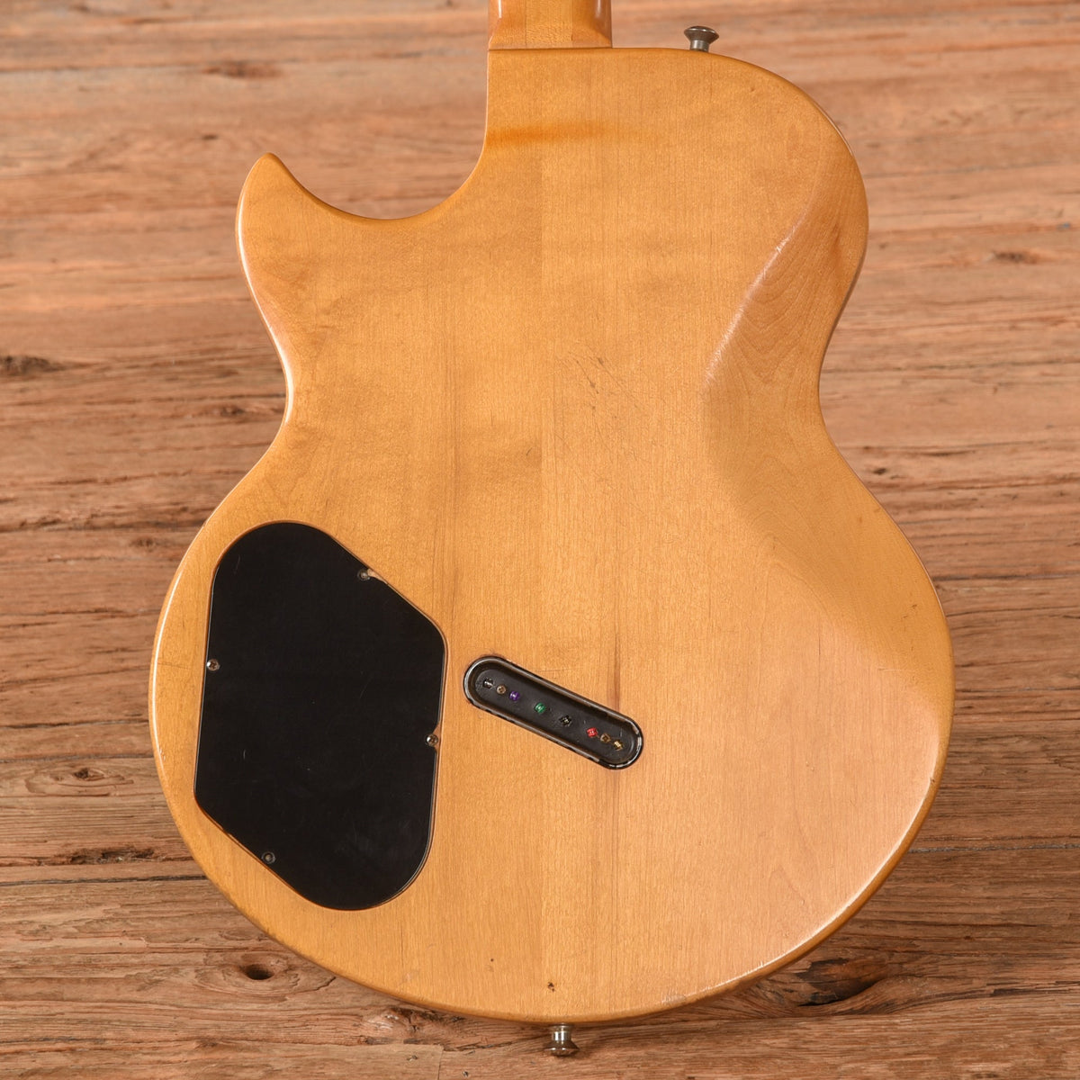 Gibson L6S Deluxe Natural 1975 - View 3 | MusicMarket