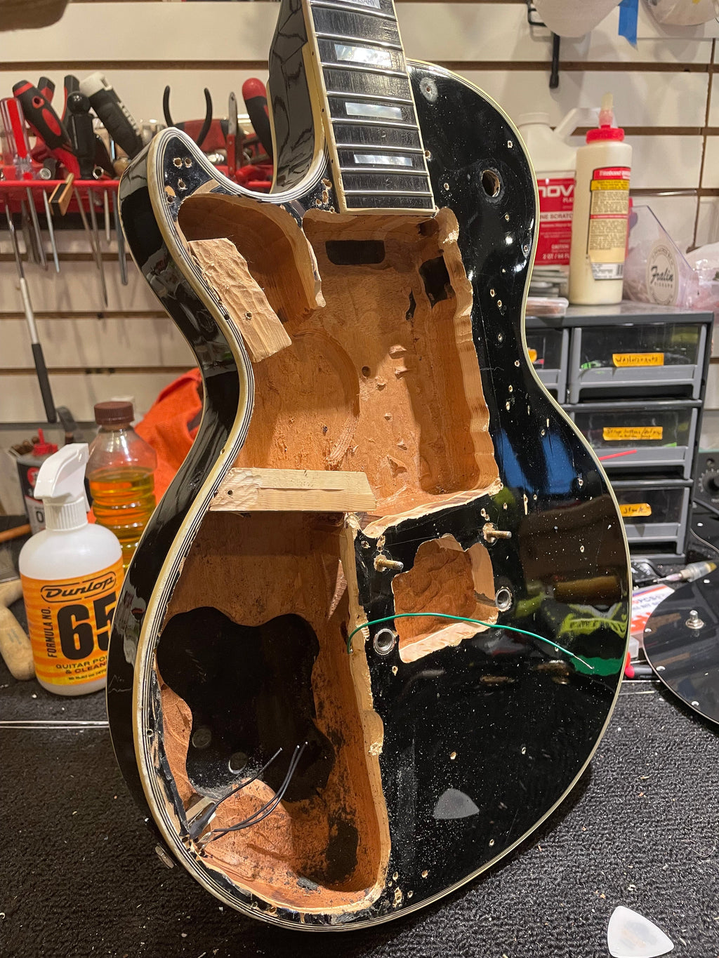 Gibson Les Paul Anniversary Lefty Ebony 1974 LEFTY - View 9 | MusicMarket