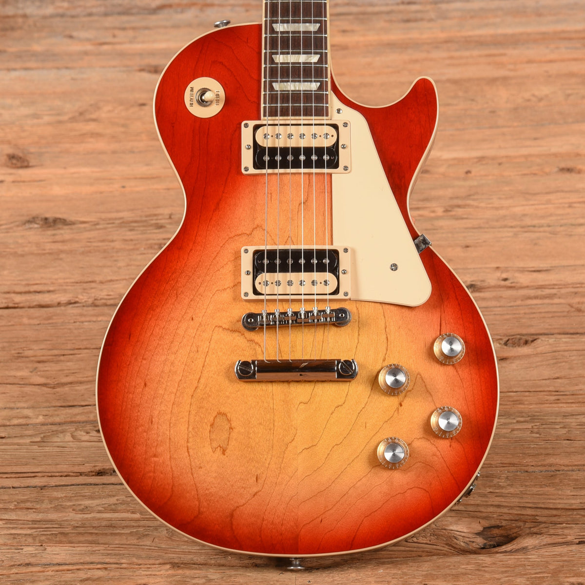 Gibson Les Paul Classic Cherry Sunburst 2022 - MusicMarket