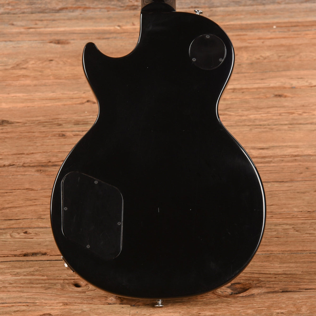 Gibson Les Paul Classic Ebony 2023 - View 3 | MusicMarket