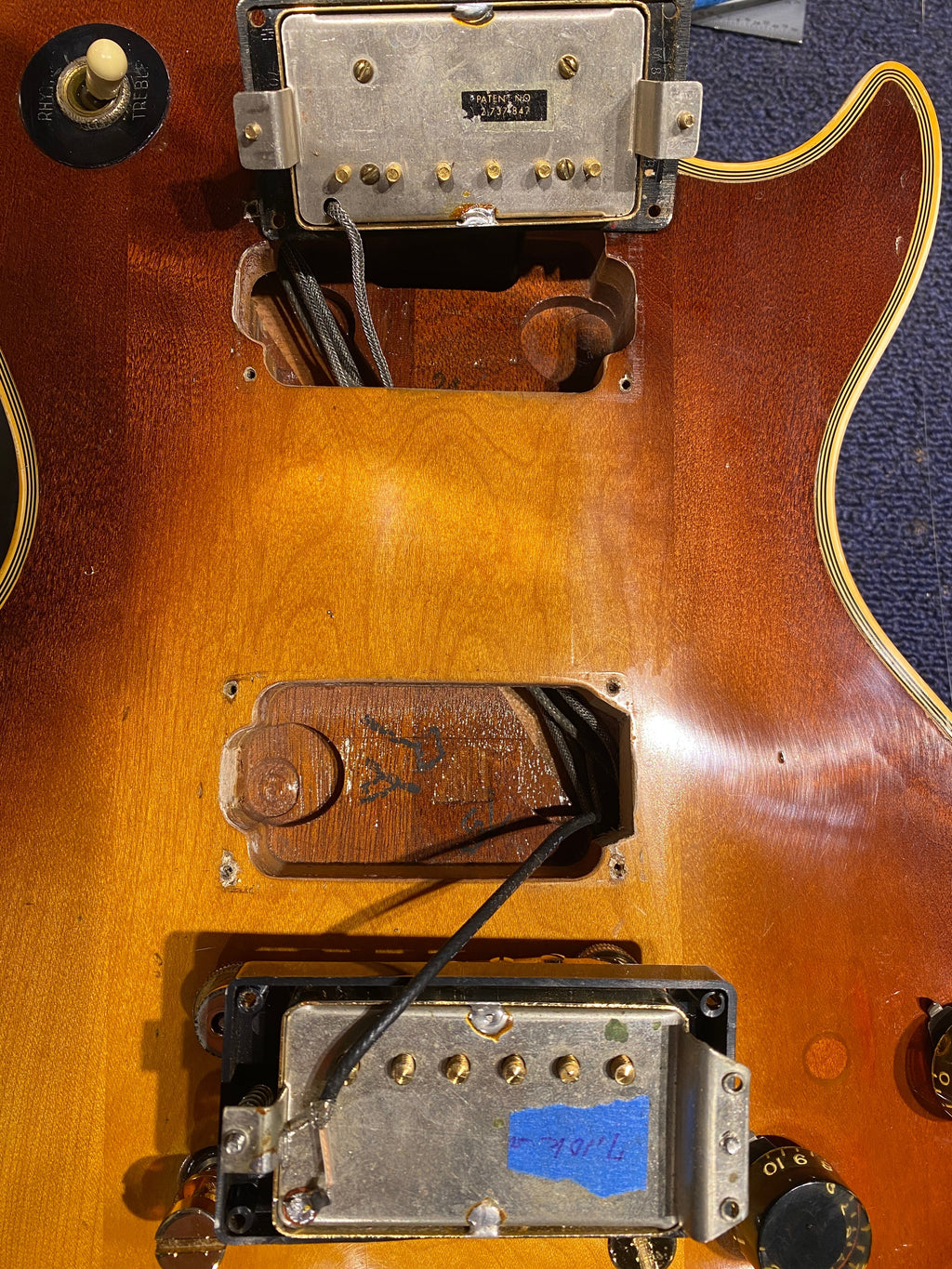 Gibson Les Paul Custom Sunburst 1973 - View 10 | MusicMarket
