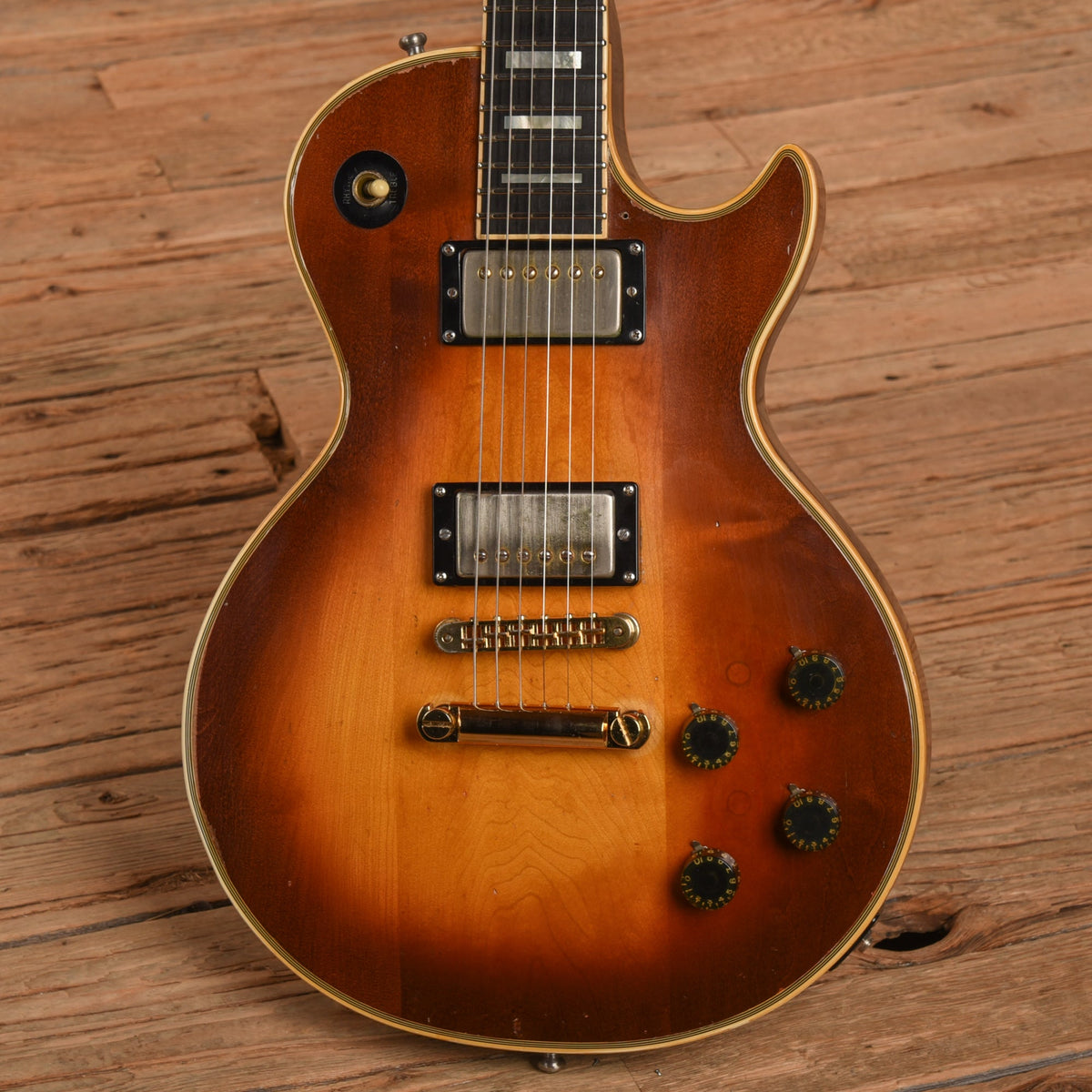 Gibson Les Paul Custom Sunburst 1973 - View 2 | MusicMarket