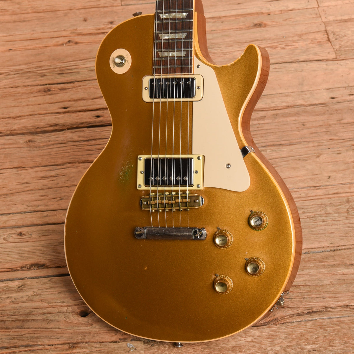 Gibson Les Paul Deluxe Goldtop 1973 - View 2 | MusicMarket