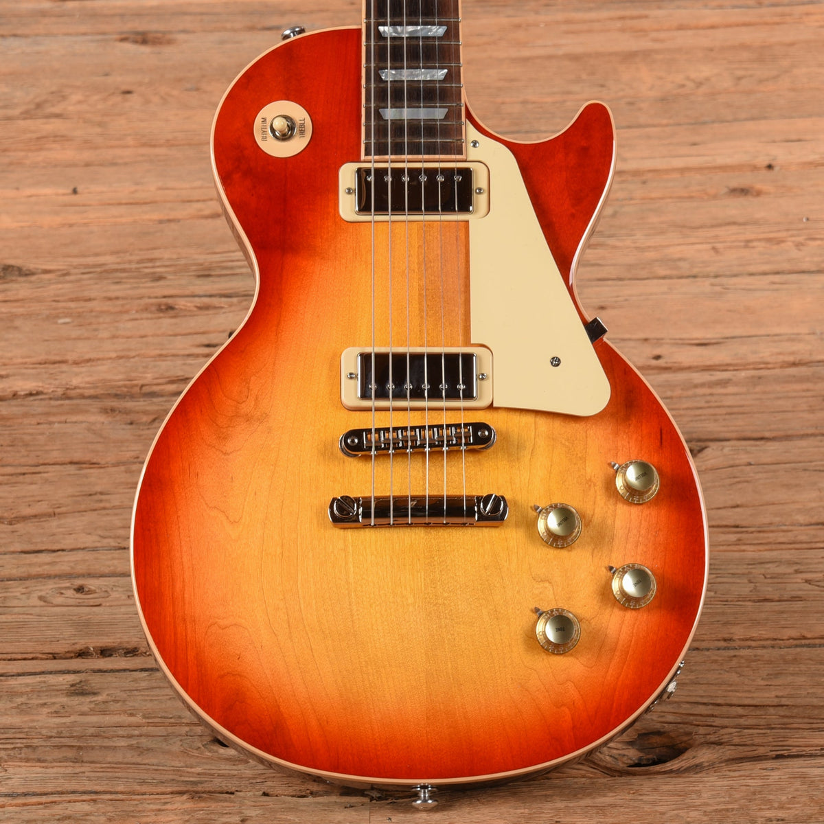 Gibson Les Paul Deluxe Heritage Cherry Sunburst 2015 - MusicMarket
