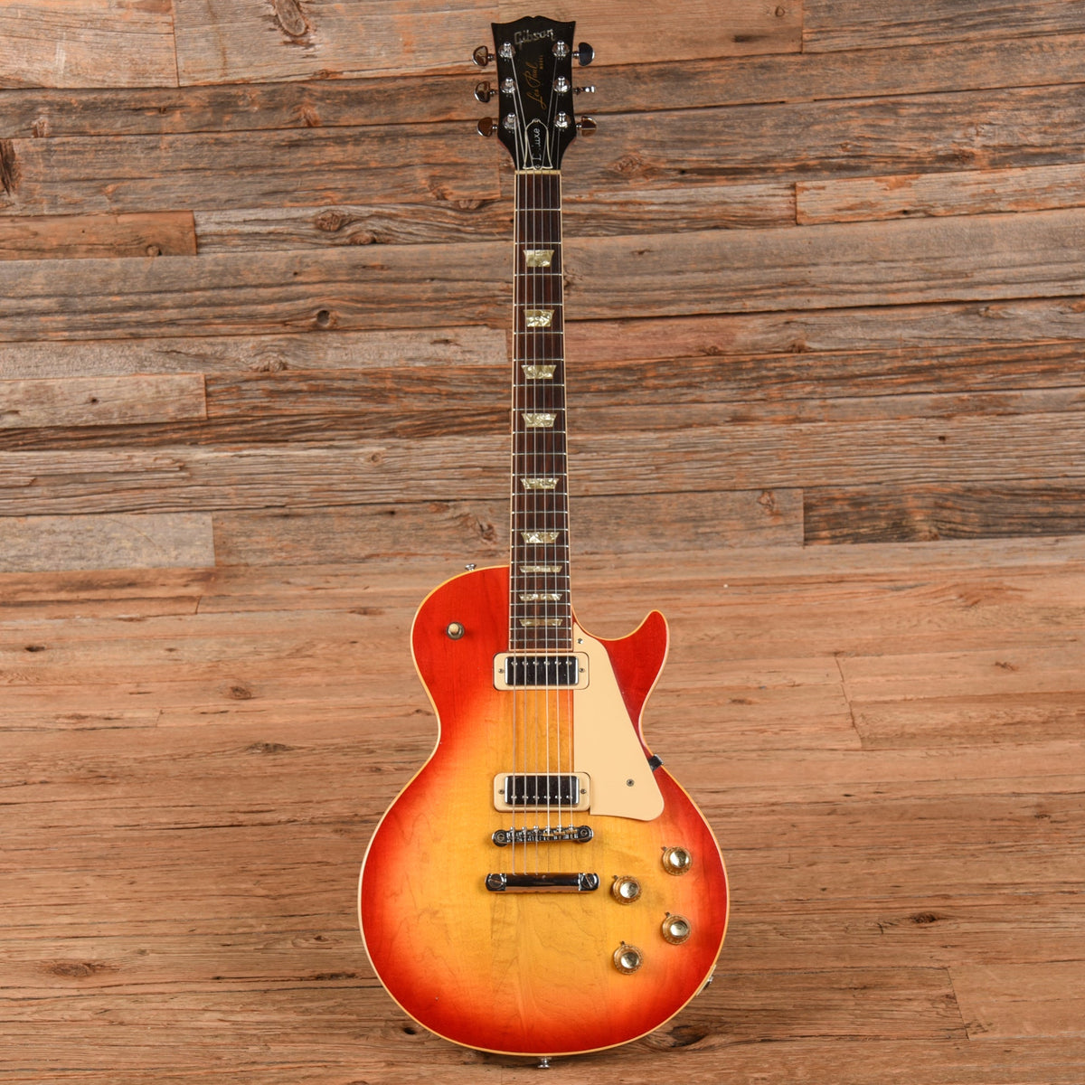 Gibson Les Paul Deluxe Sunburst 1974 - View 4 | MusicMarket