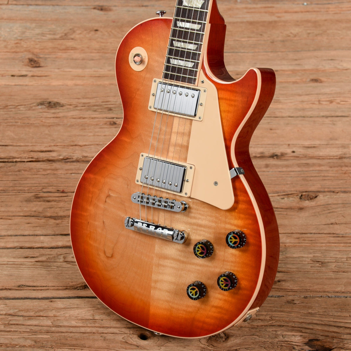 Gibson Les Paul Peace 2014 Limited Edition - Serenity Sunrise Sunburst - View 2 | MusicMarket