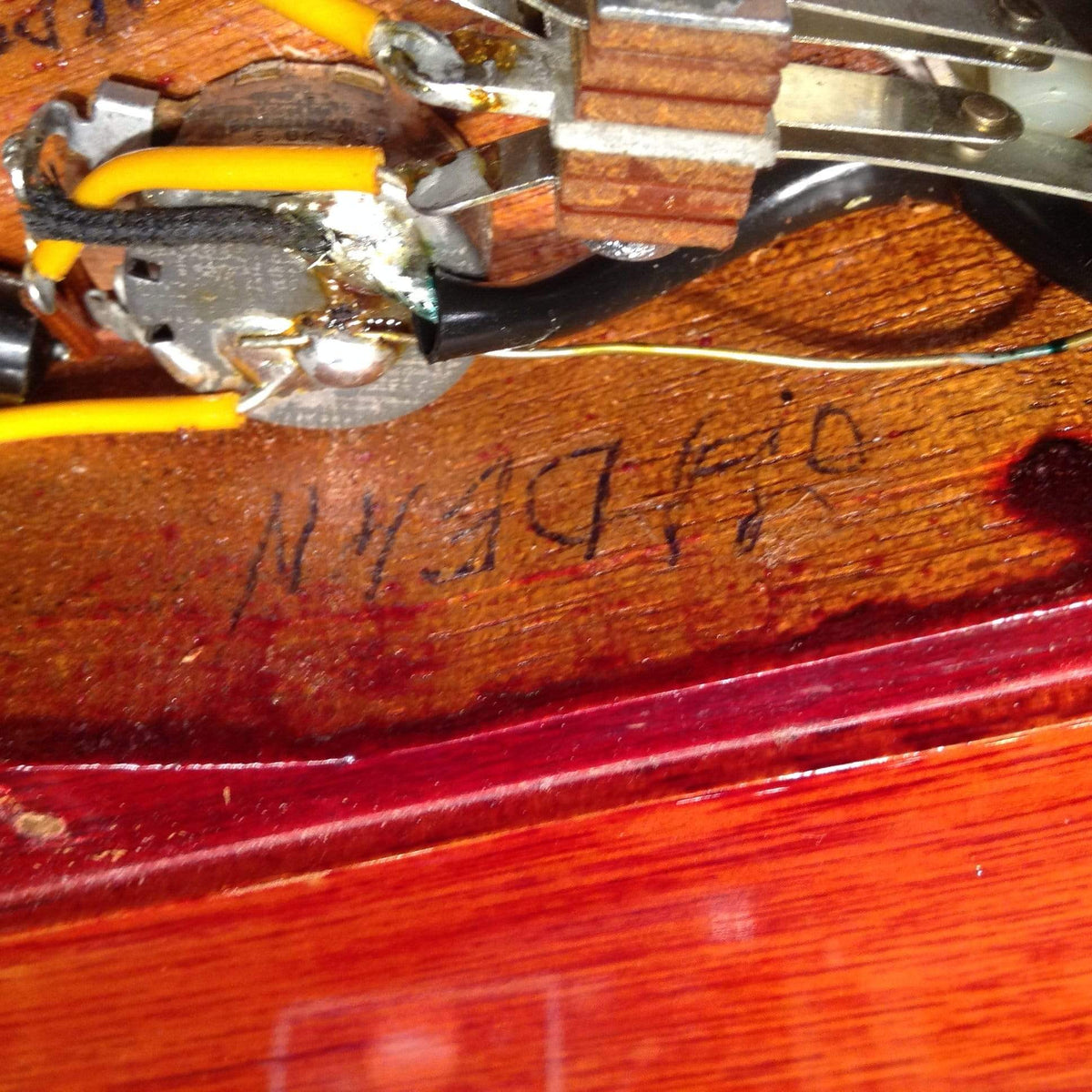 Gibson Les Paul Special Cherry 1961 - View 21 | MusicMarket