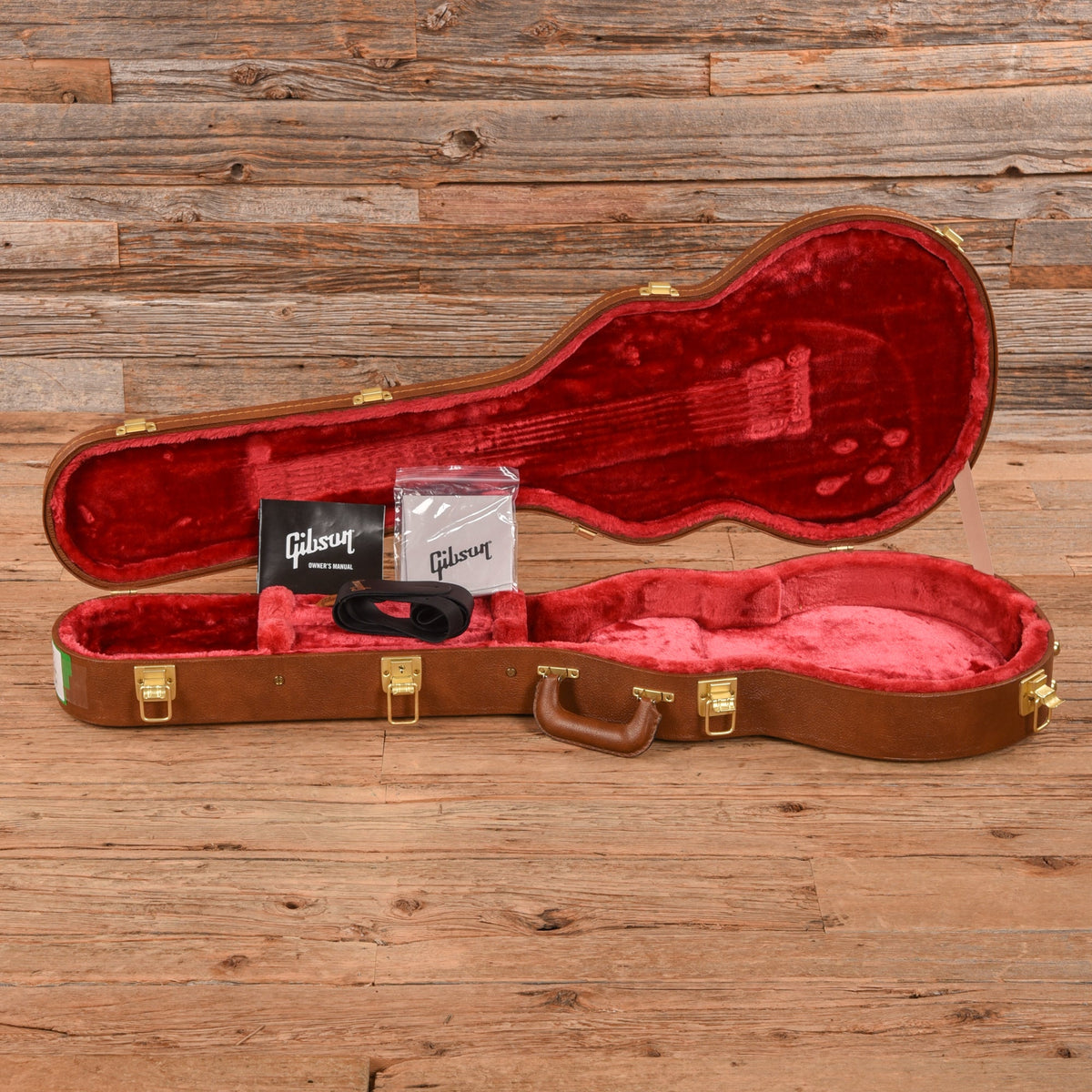Gibson Les Paul Special Cherry 2022 - View 9 | MusicMarket
