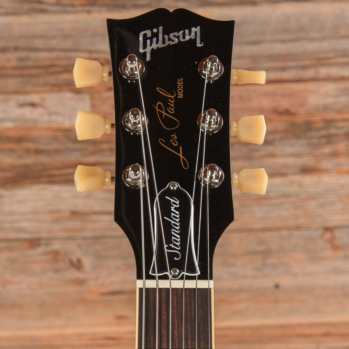 Gibson Les Paul Standard '50s P90 Goldtop 2024 - View 6 | MusicMarket
