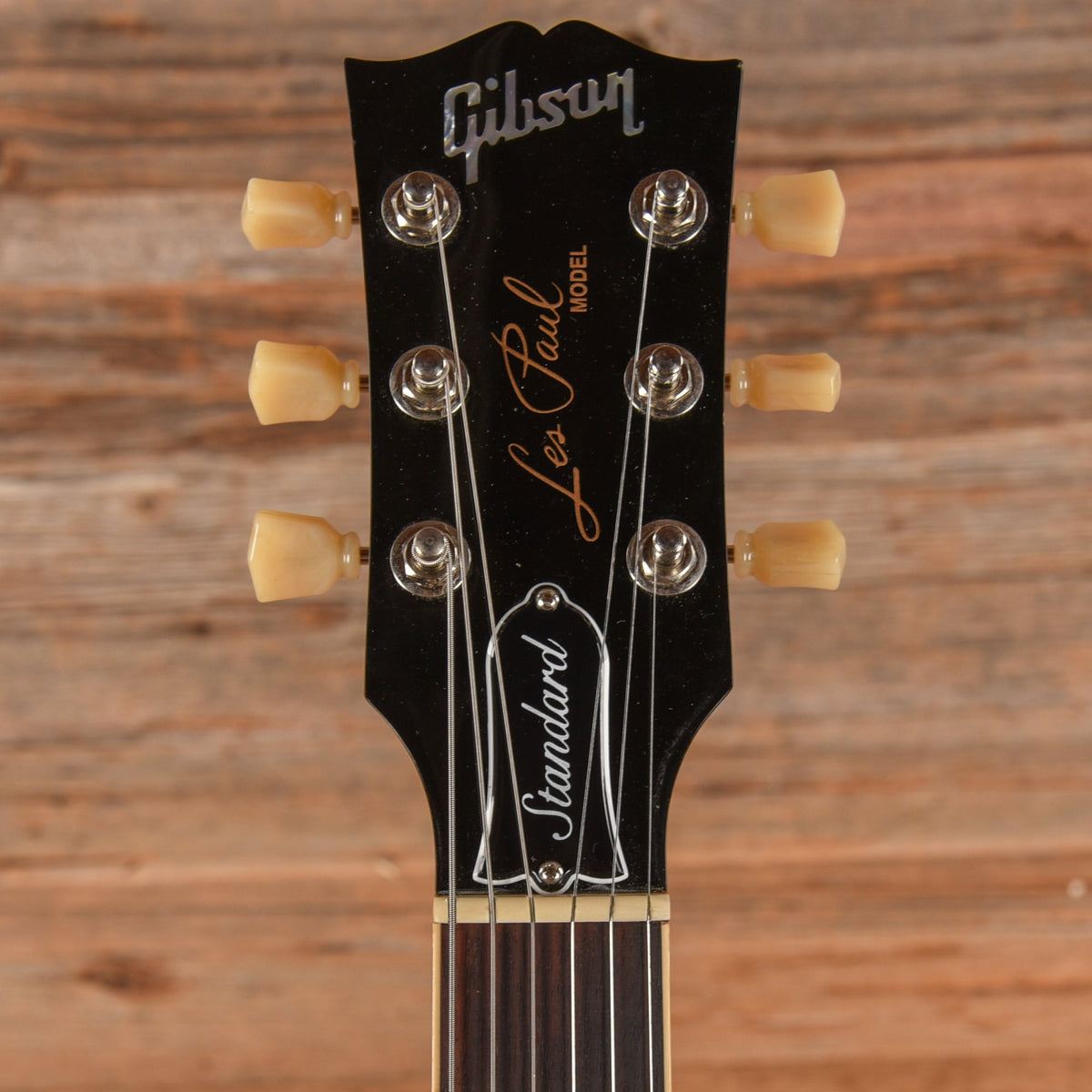 Gibson Les Paul Standard '50s Transparent Fuchsia 2023 - View 6 | MusicMarket